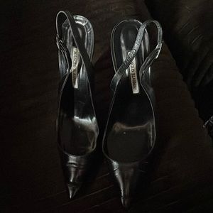 Manolo Blahnik sling back heels in black leather. Size 40